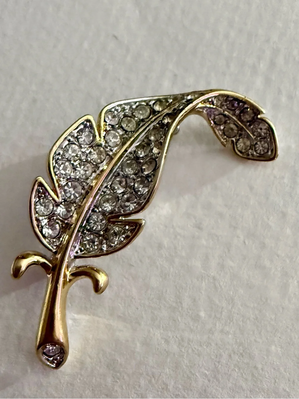 Vintage Gold Leaf Pin / Brooch – Rhinestone Accented